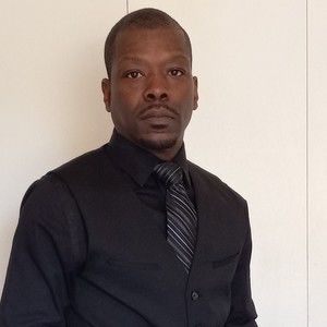 Meet your Posher, Derrick